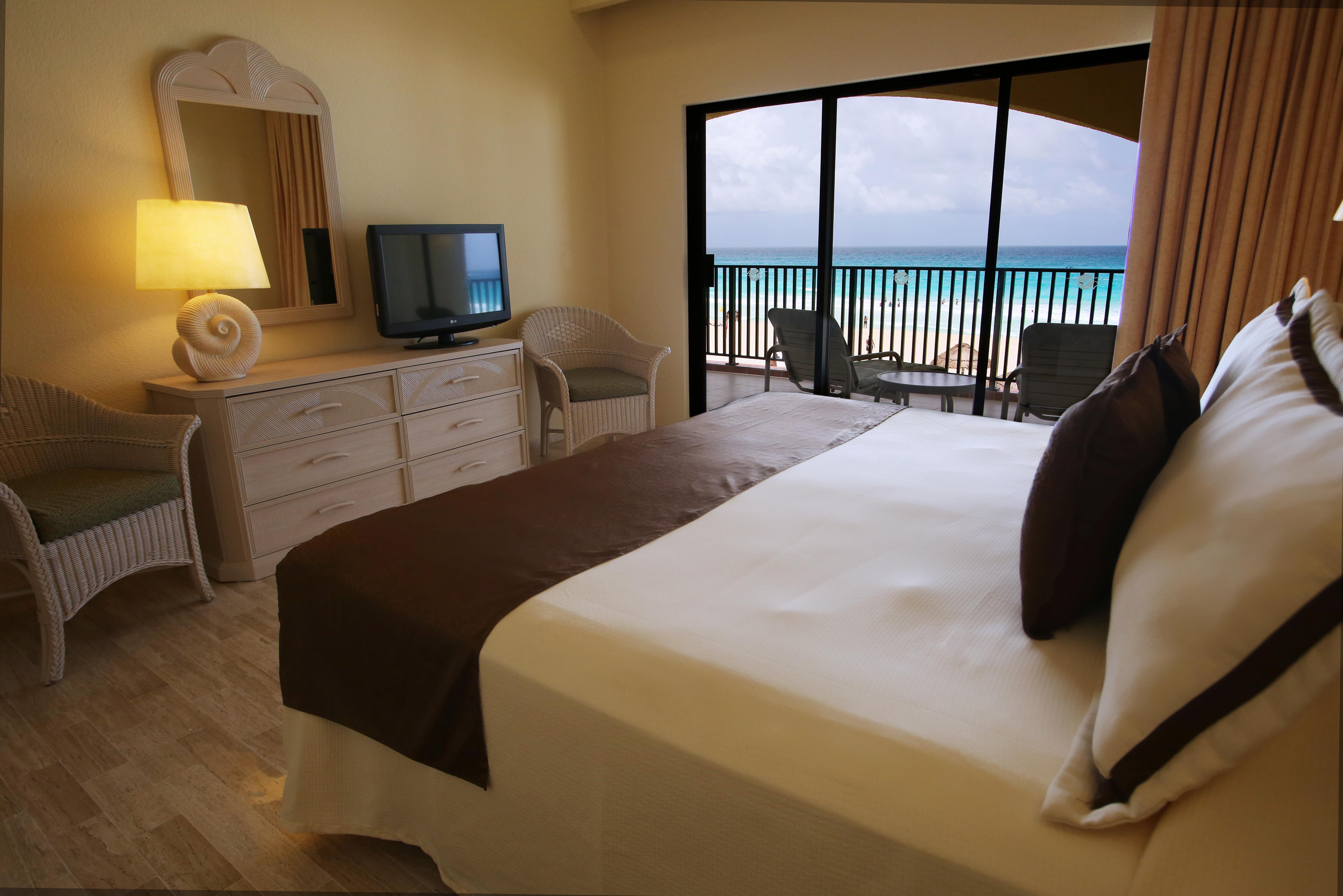 The Royal Islander - An All Suites Resort Cancún Exterior foto