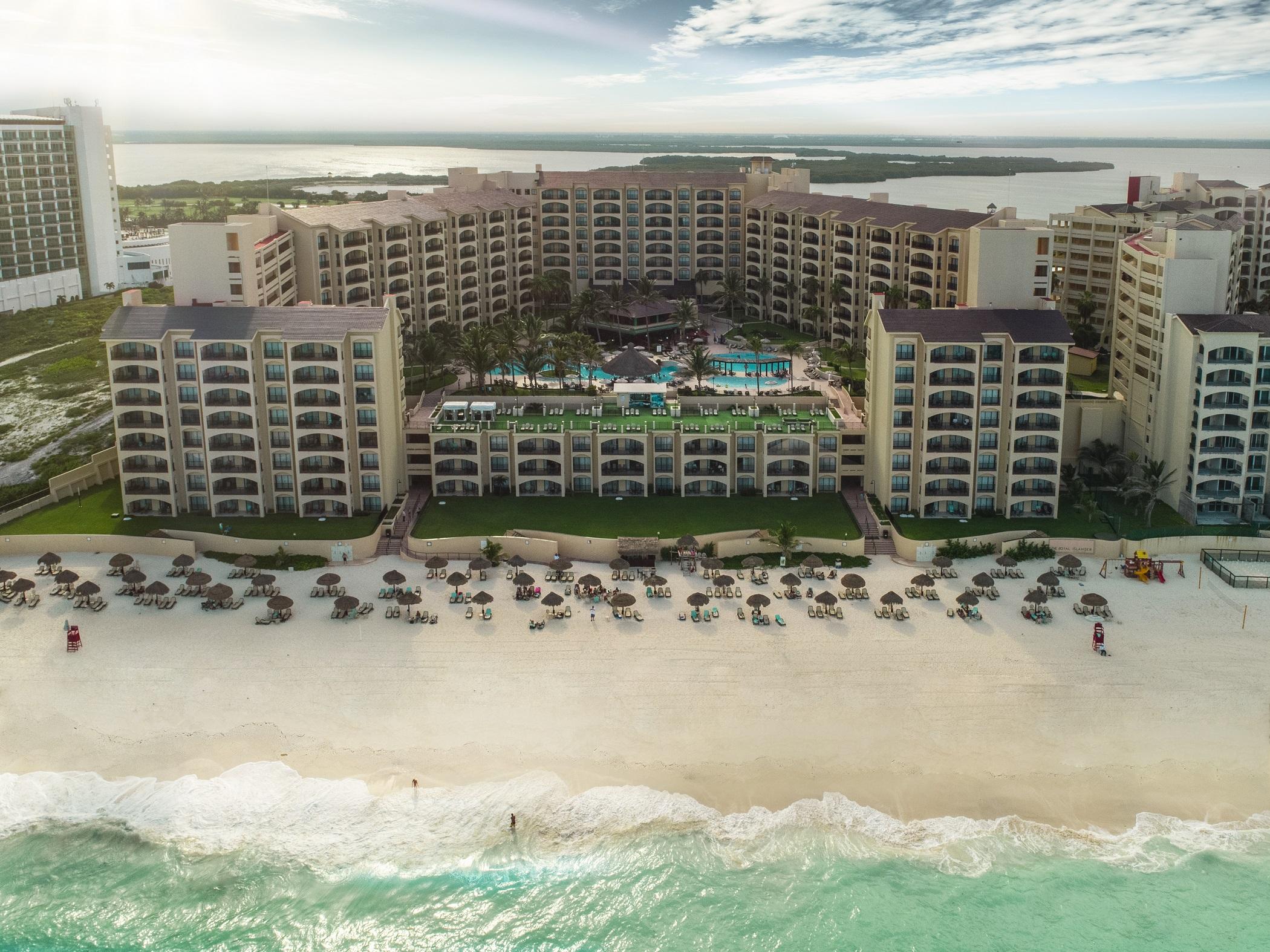 The Royal Islander - An All Suites Resort Cancún Exterior foto