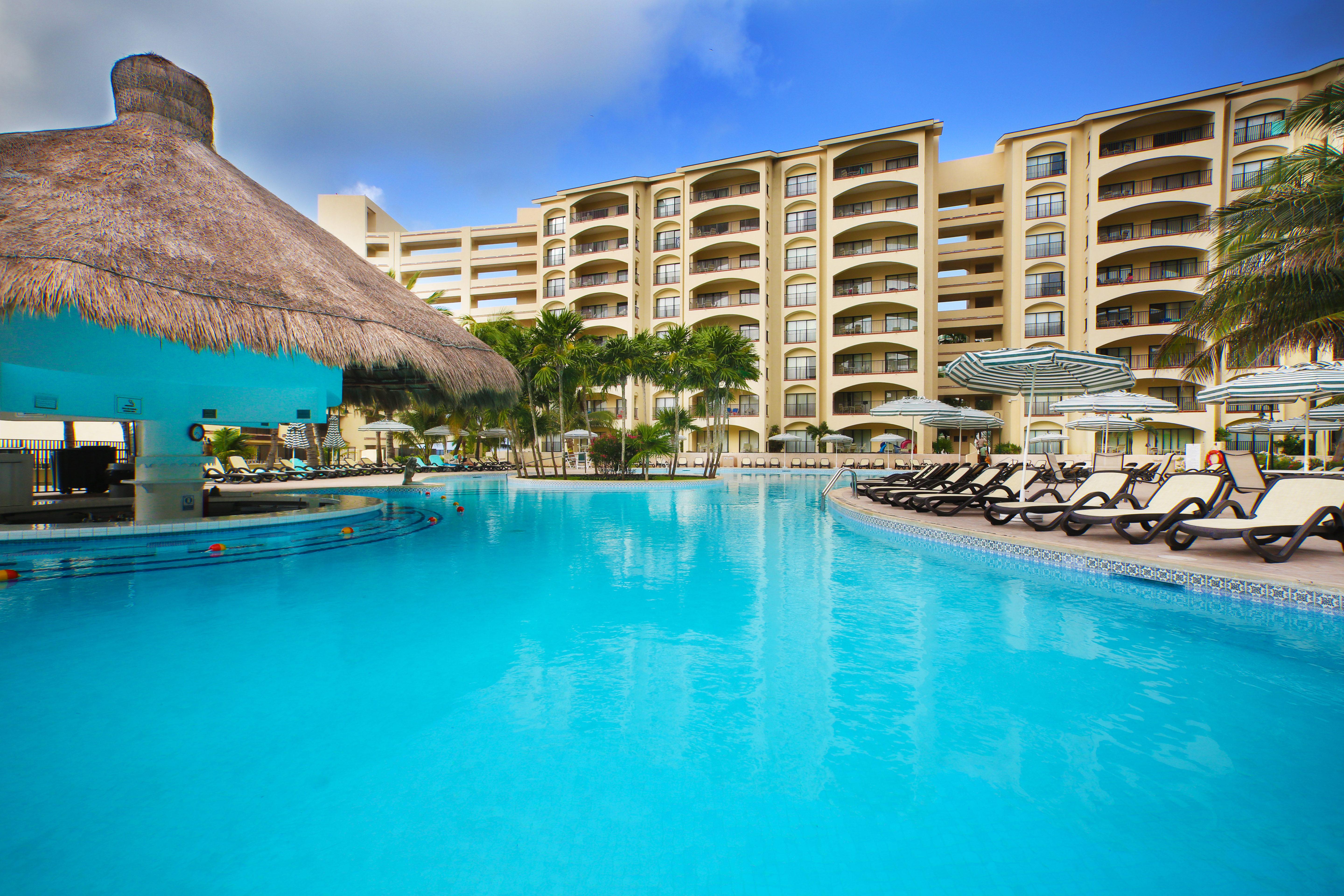 The Royal Islander - An All Suites Resort Cancún Exterior foto