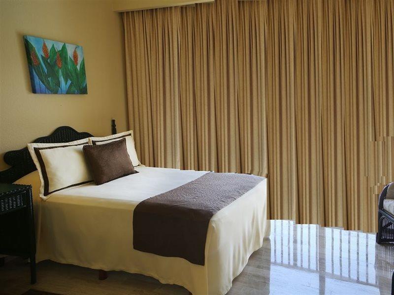 The Royal Islander - An All Suites Resort Cancún Exterior foto