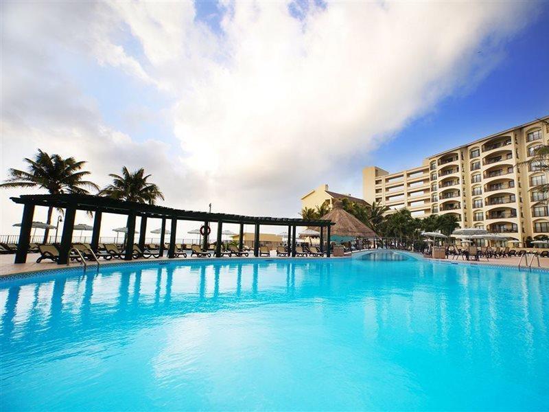 The Royal Islander - An All Suites Resort Cancún Exterior foto